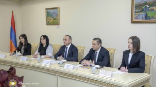 ԱՄՆ Մերձավոր Արևելքի Հարավային Ասիայի ռազմավարական հետազոտությունների (NESA) կենտրոնի ղեկավար և դասախոսական կազմի ներկայացուցիչները՝ ՀՀ քննչական կոմիտեում․ վերապատրաստման ոլորտում համագործակցության պայմանավորվածություններ են ձեռք բերվել
